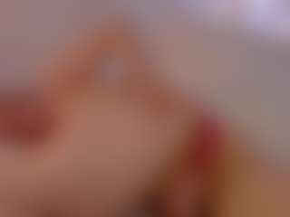 Live cam show with AngelEva - Butt Plug on sexylivex.com