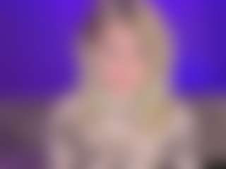 Live cam show with ElizabethRollens - College on Sweet Sext