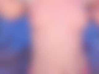 Live cam show with ElizabethRollens - Moaning on Dare Cams