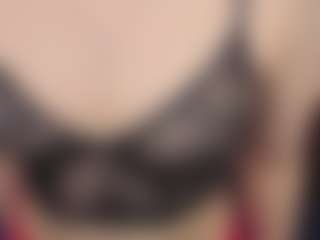 Live cam show with ElizabethRollens - Moaning on Hubzter Live