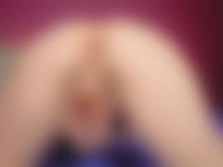 ElizabethRollens's Live Sex Cam Show