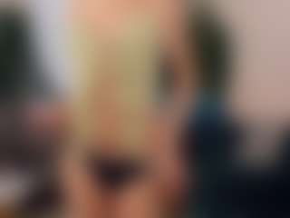Live cam show with IleenWyrosdick - Blonde Hair on live18s.com