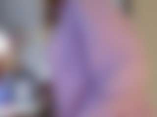 Live cam show with Killy-Merrot - Upskirt on sexylive.show