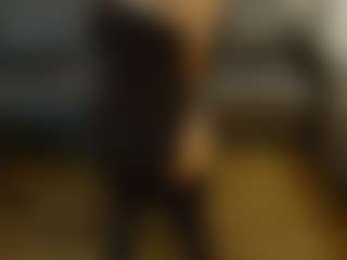 Live cam show with Killy-Merrot - Dirty Talk on Mixed Magazine Live