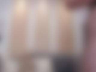 Live cam show with Nana-snow - Brown Hair on CamwithHer