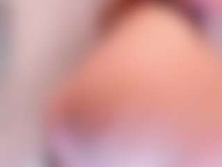 Live cam show with Nana-snow - Brown Eyes Brown Hair on Camsoda