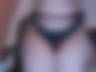Nana-snow's Live Sex Cam Show