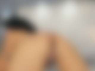 Live cam show with Alyssahouston - Ebony on hotwifechat.live | colombia