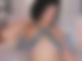 Live cam show with Alyssahouston - Ebony on CamSextacy | colombia