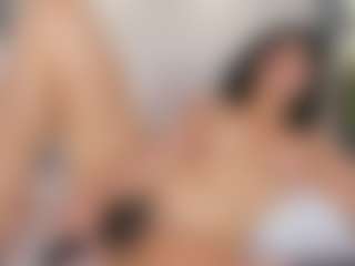 Live cam show with Alyssahouston - Ebony on 1on1-livenow | colombia
