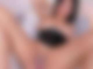 Live cam show with Alyssahouston - Handjob on CamwithHer