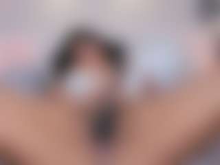 Live cam show with Alyssahouston - Ebony on https://playwithruby.com | colombia