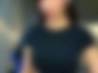 Live cam show with Candy-Sky-R - Brown Hair on Milfs Live