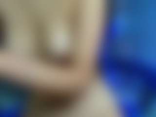 Candy-Sky-R's Live Sex Cam Show