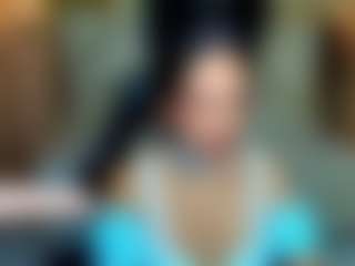 Live cam show with Candy-Sky-R - Public on AdultVida.com