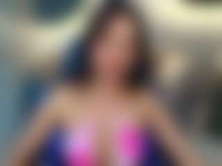 Live cam show with Candy-Sky-R - Public Latina on Camsoda | colombia