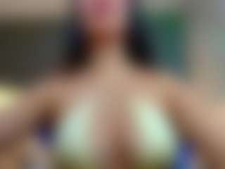 Live cam show with Candy-Sky-R - Athletic Big Ass on Camsoda