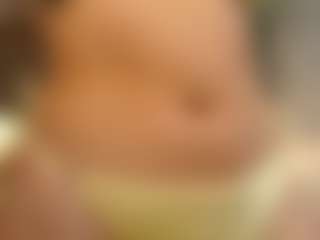 Live cam show with Candy-Sky-R - Tease Brown Hair on Pornisteam.com