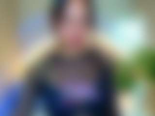Live cam show with Candy-Sky-R - Public on SmokeAndPoke