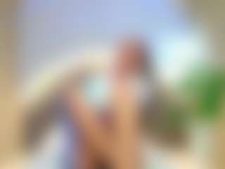 Candy-Sky-R's Live Sex Cam Show