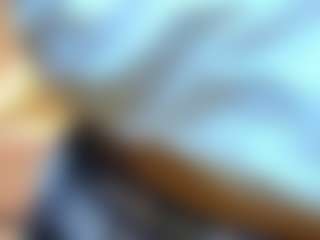 Candy-Sky-R's Live Sex Cam Show