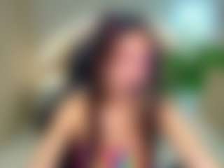 Live cam show with Candy-Sky-R - Brown Hair on Camsoda