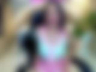 Live cam show with Candy-Sky-R - Bikini on TeamSkeetLive