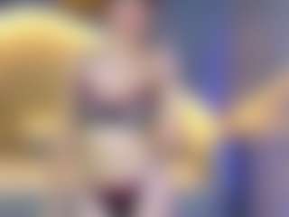 Live cam show with Candy-Sky-R - Twerk Latina on WildCum | colombia