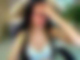 Candy-Sky-R's Live Sex Cam Show