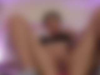 Live cam show with candy-skyy - Ass Clapping on StripNow