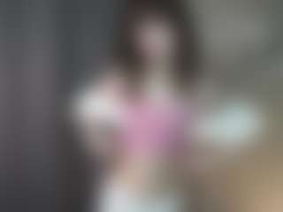 Live cam show with GladisBelousson - Small Tits on MyBangCams