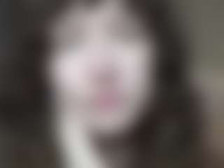 Live cam show with GladisBelousson - Teen (18+) on hrnylive.com