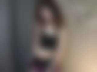 Live cam show with GladisBelousson - Petite on Free Soda