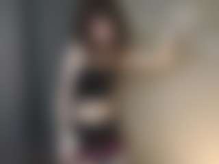 Live cam show with GladisBelousson - Spank on Pornisteam.com