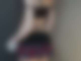 Live cam show with GladisBelousson - Camel Toe on friskycurves.com