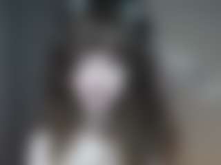 Live cam show with GladisBelousson - Cock Rating on PervPlay.com