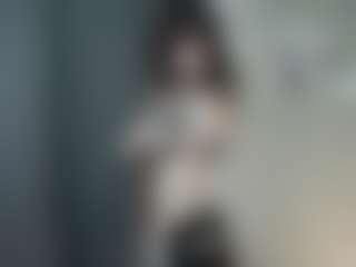 Live cam show with GladisBelousson - Teen (18+) on Camsoda