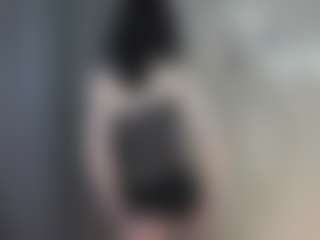 Live cam show with GladisBelousson - Camel Toe on Chatstar