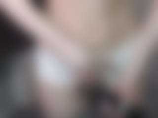 GladisBelousson's Live Sex Cam Show