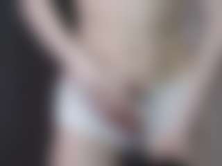 GladisBelousson's Live Sex Cam Show