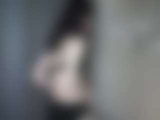 Live cam show with GladisBelousson - Petite on Free Soda