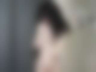 Live cam show with GladisBelousson - Green Eyes on realtime-chat