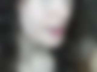 Live cam show with GladisBelousson - Green Eyes on Camsoda