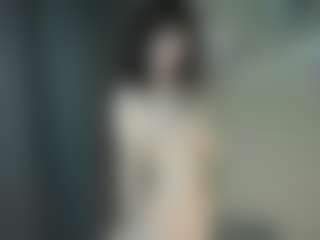 Live cam show with GladisBelousson - Green Eyes on Camsoda