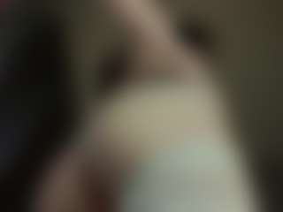 Live cam show with GladisBelousson - Ahegao on hornycams.live