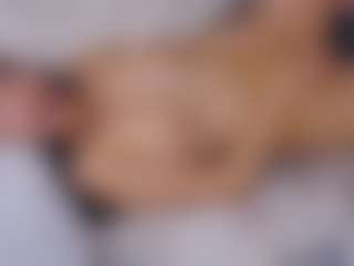 Live cam show with TabathaHaltom - Nipple Piercings on Fapmatic.com