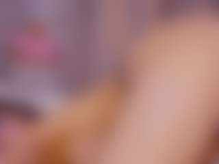 Live cam show with TabathaHaltom - Striptease on Camsoda.co