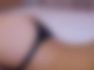 Live cam show with TabathaHaltom - Nipple Piercings on Camsoda