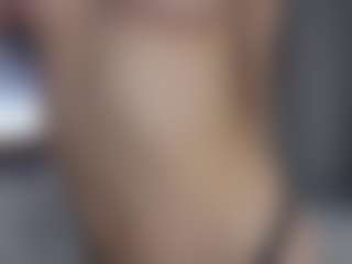 Live cam show with TabathaHaltom - Upskirt on Mixed Magazine Live