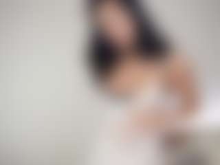Live cam show with TabathaHaltom - Upskirt on Dolls Live